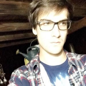 Meet your Posher, Christopher